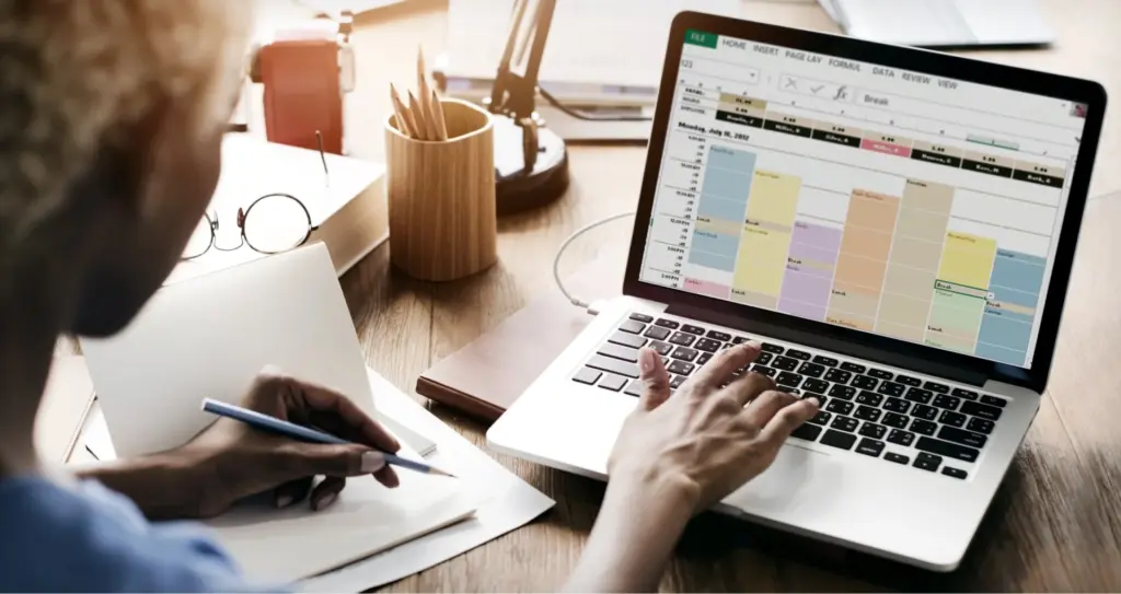 online employee roster