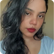 Dania Khan
