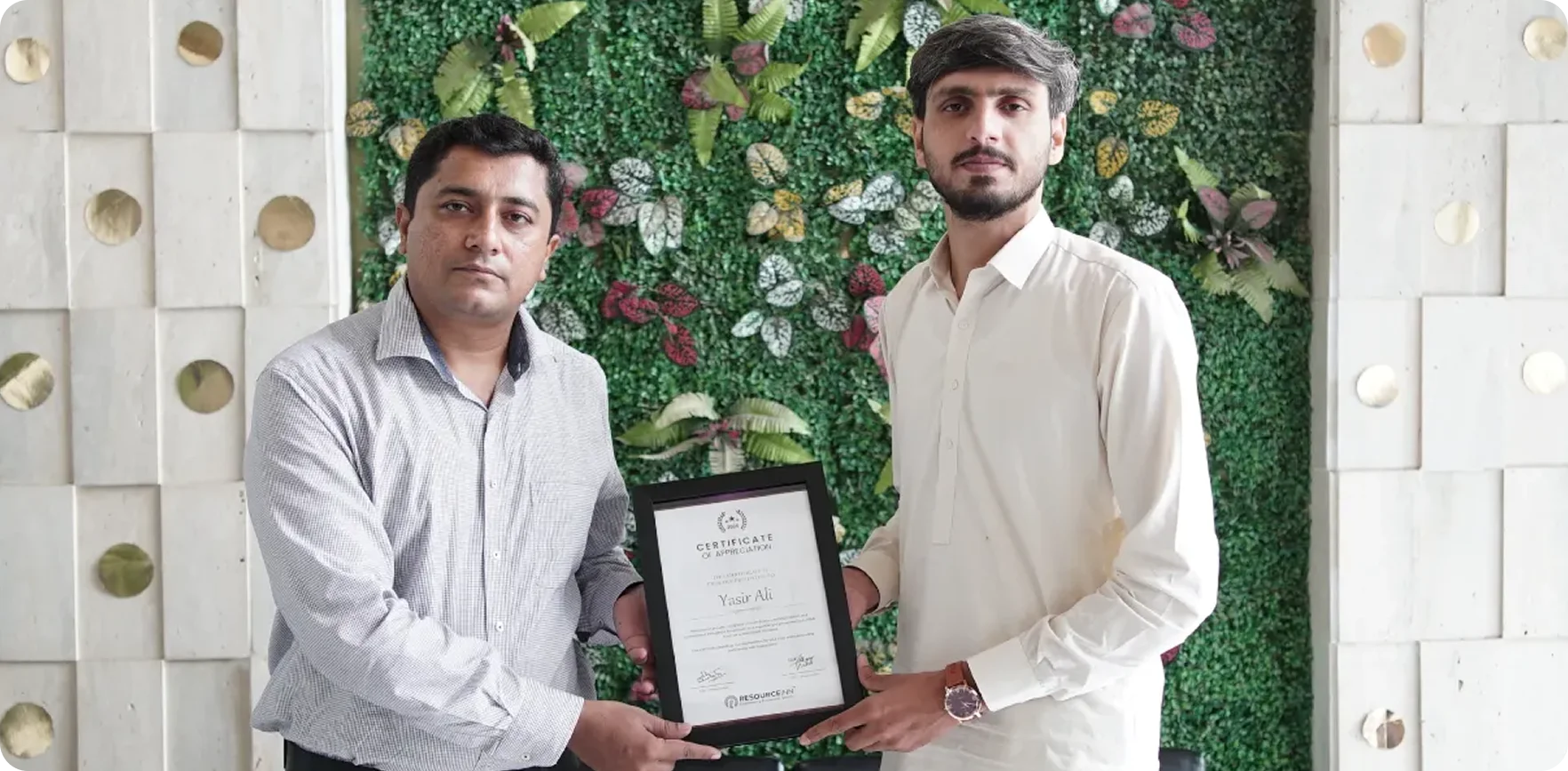 Rankistan client testimonial featured on the ResourceInn HR community.